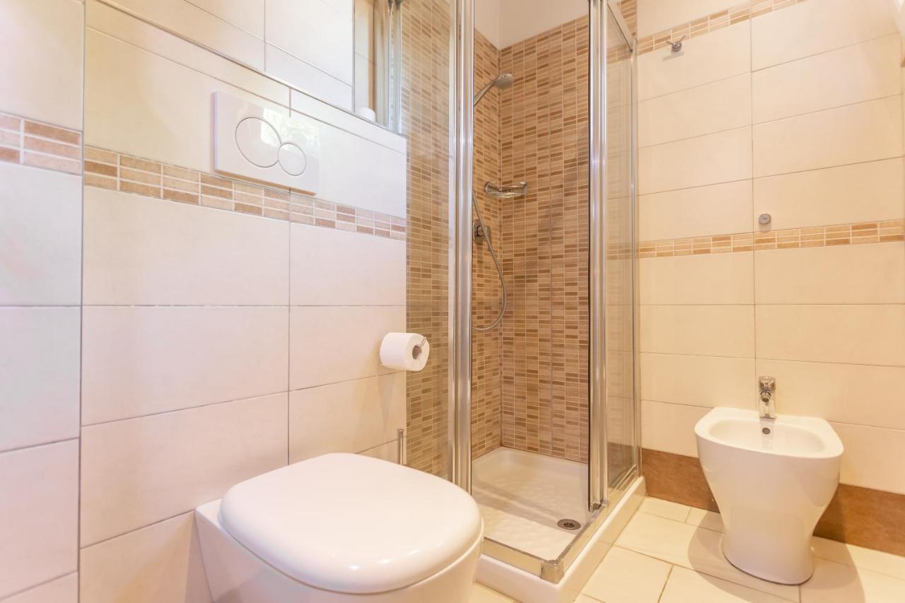 Hotel Valparaiso Rimini Eksteriør bilde